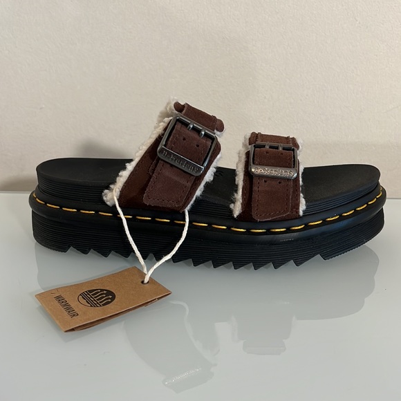 DR. MARTENS | Brown fur lined couture platform spring summer “Myles” sandal flat - Picture 6 of 16